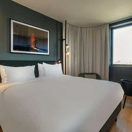 Radisson 4*