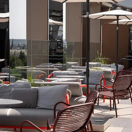 Radisson 4*