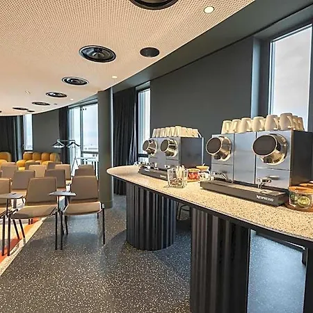 Radisson 4*